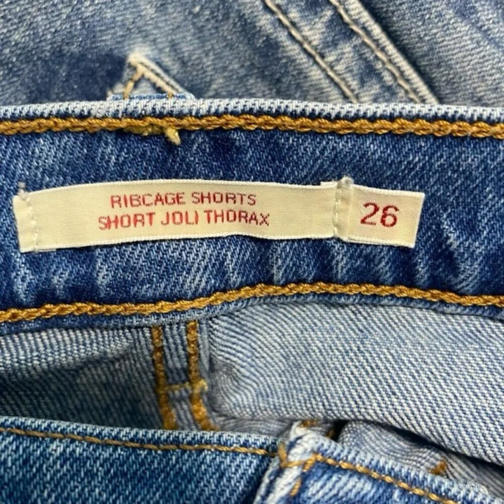 Levi's - Ribcage Short in Mid-wash Blue - 26 - CO Cambodia